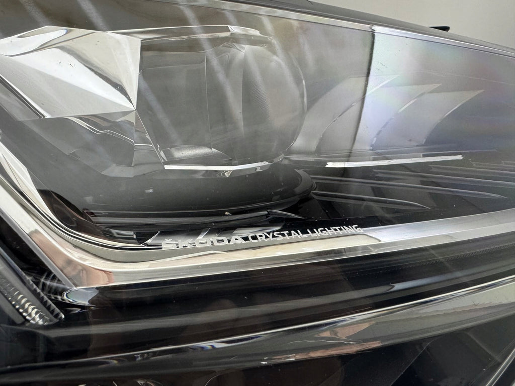 Frontscheinwerfer Skoda Superb III 3V1941016D LED Rechts Scheinwerfer Headlight