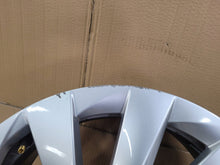 Laden Sie das Bild in den Galerie-Viewer, 1x Alufelge 17 Zoll 7.0" 5x112 46ET Glanz 5E3601025 Skoda Octavia Iii Rim Wheel FEL3325886639da