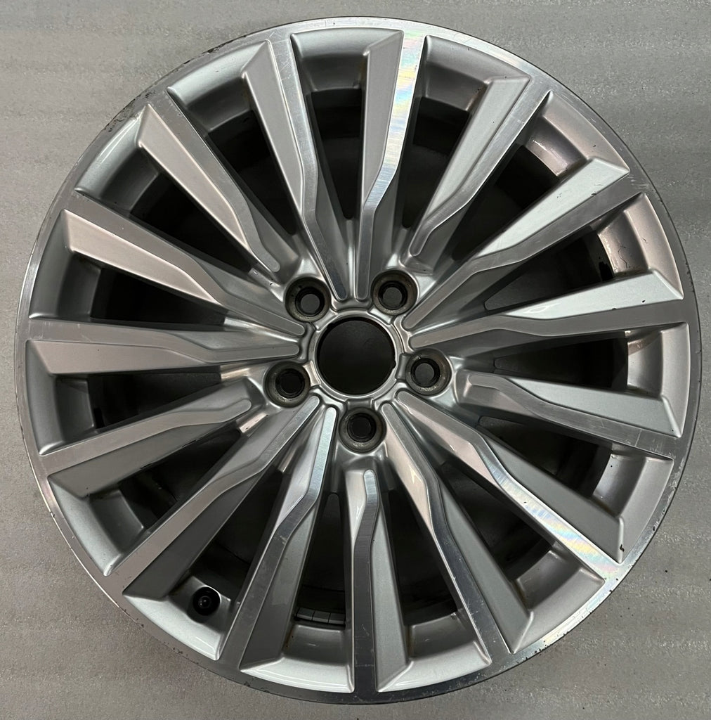 1x Alufelge 18 Zoll 7.5" 5x112 51ET Glanz 8V0601025CD Audi A3 Rim Wheel FEL1587259356th