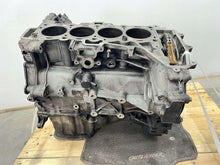 Laden Sie das Bild in den Galerie-Viewer, Motorblock Jaguar Land Rover Xe Xf 204DTD 2.0 163PS 2015 Diesel Unkomplett MOT2049379530kd