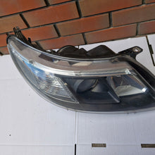 Laden Sie das Bild in den Galerie-Viewer, Frontscheinwerfer Saab 9-3 93 16561800 Xenon Rechts Scheinwerfer Headlight