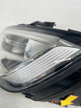 Laden Sie das Bild in den Galerie-Viewer, Frontscheinwerfer Audi A3 8V0941005E Xenon Links Scheinwerfer Headlight SCH4522237810uq