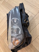 Laden Sie das Bild in den Galerie-Viewer, Frontscheinwerfer BMW X1 6311729023403 Rechts Scheinwerfer Headlight SCH8996607976oo