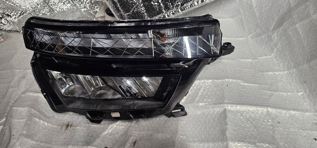 Frontscheinwerfer Skoda Kamiq 658941016 Full LED Rechts Scheinwerfer Headlight SCH7599929364ar
