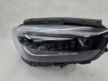 Laden Sie das Bild in den Galerie-Viewer, Frontscheinwerfer Mercedes-Benz W247 A2479068405 Rechts Scheinwerfer Headlight SCH6416813589ti