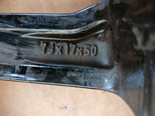 Laden Sie das Bild in den Galerie-Viewer, 1x Alufelge 17 Zoll 7.0&quot; 5x108 50ET Glanz Schwarz 31650337 Volvo V60 Rim Wheel