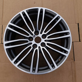 1x Alufelge 19 Zoll 9.0