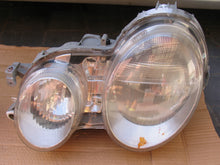 Load image into Gallery viewer, Frontscheinwerfer Mercedes-Benz Clk Links Scheinwerfer Headlight