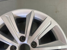 Load image into Gallery viewer, 1x Alufelge 16 Zoll 6.5" 5x112 33ET Glanz Silber 7N5601025 Seat Alhambra FEL8239036039zj