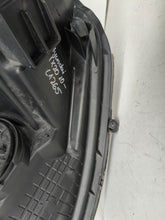 Load image into Gallery viewer, Frontscheinwerfer Hyundai Ix20 Rechts Scheinwerfer Headlight SCH3824013161ai