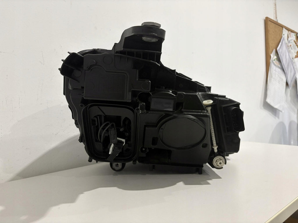 Frontscheinwerfer Mercedes-Benz W213 A2139069508 LED Rechts oder Links SCH4441742838df