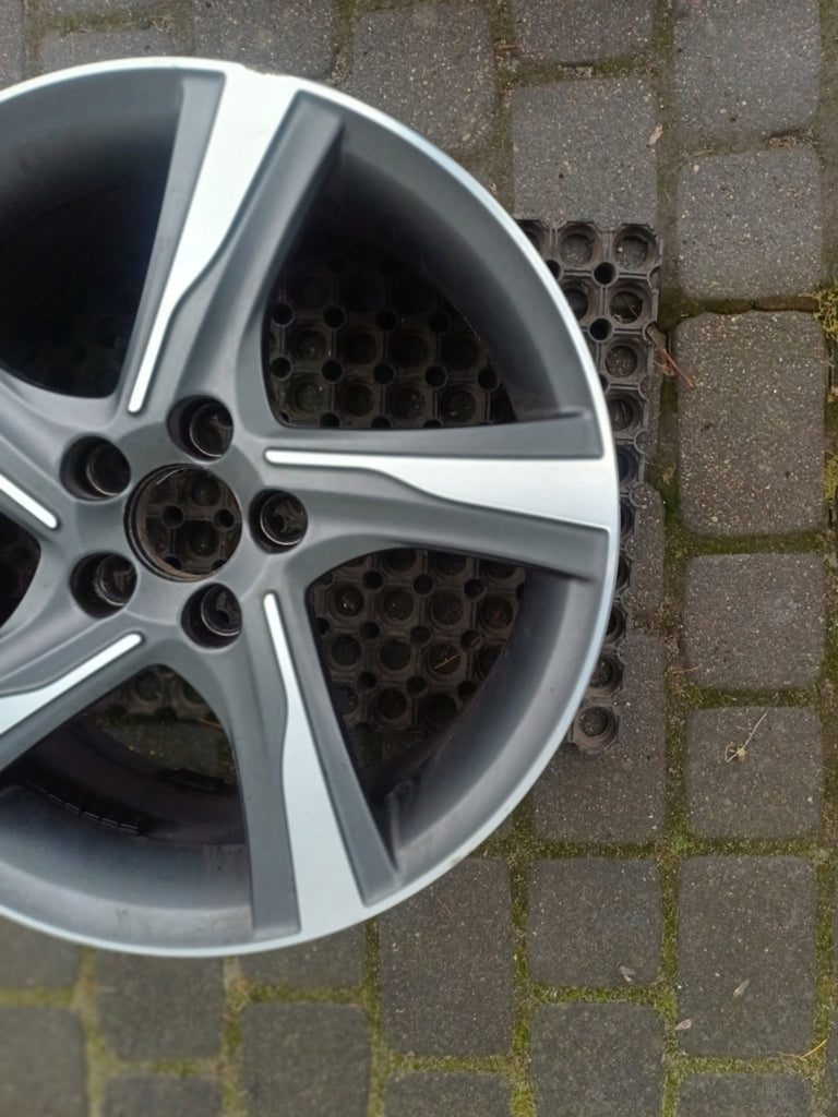 1x Alufelge 17 Zoll 7.0" 5x108 50ET Matt Graphit 31347131 Volvo V40 Rim Wheel FEL3386787853bi