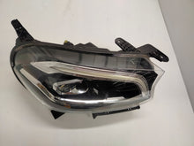 Laden Sie das Bild in den Galerie-Viewer, Frontscheinwerfer Mercedes-Benz A4709060900 Full LED Rechts Headlight SCH4641813959ux