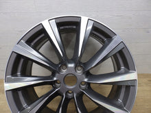 Load image into Gallery viewer, 1x Alufelge 19 Zoll 7.0&quot; 5x114.3 40ET Glanz Graphit 8201539754 Mg 1 Kadjar