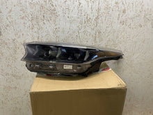 Laden Sie das Bild in den Galerie-Viewer, Frontscheinwerfer Kia Xceed J792112010 Links Scheinwerfer Headlight SCH8804024396pv