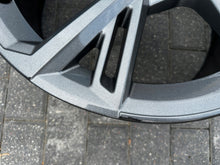 Laden Sie das Bild in den Galerie-Viewer, 1x Alufelge 18 Zoll 8.0" 5x112 46ET 8Y0601025G- Audi A3 Rim Wheel FEL8978619637no