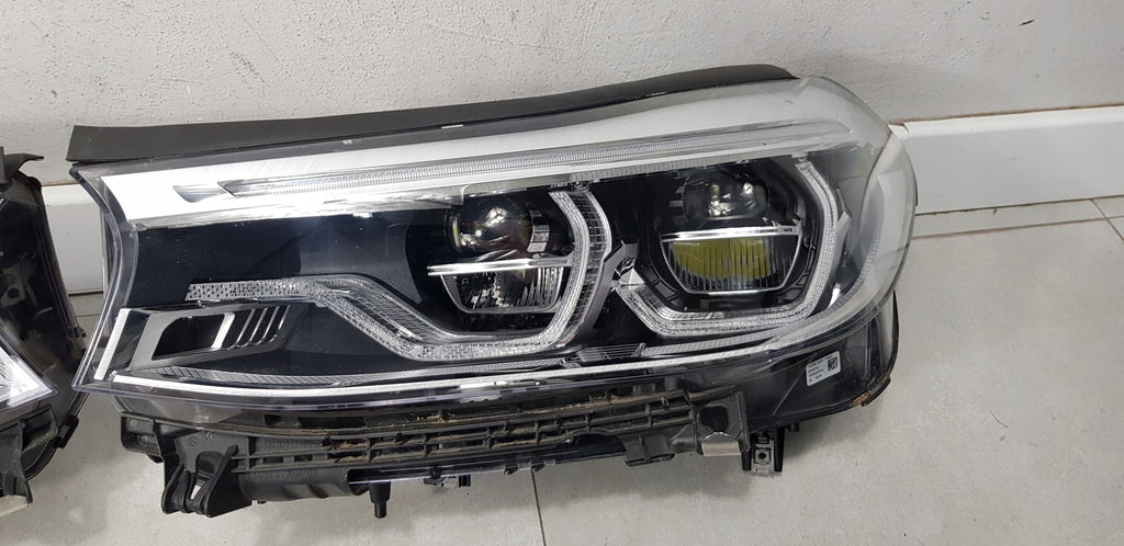 Frontscheinwerfer BMW 6 G32 8497226-03 Ein Stück (Rechts oder Links) Headlight