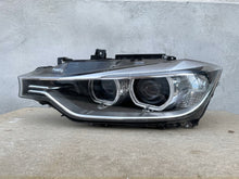 Load image into Gallery viewer, Frontscheinwerfer BMW 3 F30 F31 7259525 Bi-Xenon Ein Stück (Rechts oder Links) SCH1826839306zb