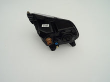 Laden Sie das Bild in den Galerie-Viewer, Frontscheinwerfer Ford AR33-13005-BD AR33-13006-BD Ein Satz Headlight SCH7766664156st