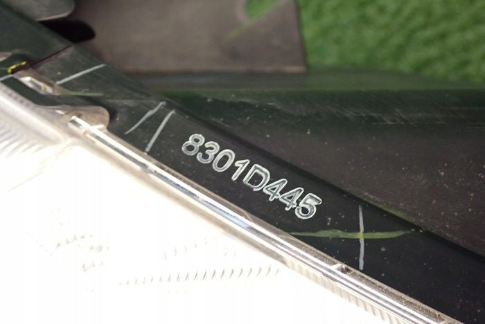 Frontscheinwerfer Mitsubishi Space Star 8301D445 Links Scheinwerfer Headlight SCH9372319723ue