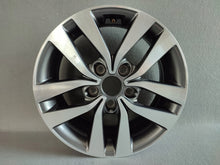 Laden Sie das Bild in den Galerie-Viewer, 1x Alufelge 16 Zoll 6.5&quot; 5x114.3 50ET Glanz 5291064200 Hyundai I30 Mg Rim Wheel