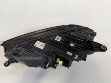 Laden Sie das Bild in den Galerie-Viewer, Frontscheinwerfer Mercedes-Benz Gle A1679061700 LED Rechts Headlight SCH1984601772ln