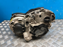 Laden Sie das Bild in den Galerie-Viewer, Frontscheinwerfer Mercedes-Benz W203 A2038203861 Xenon Rechts Headlight SCH1128960143se
