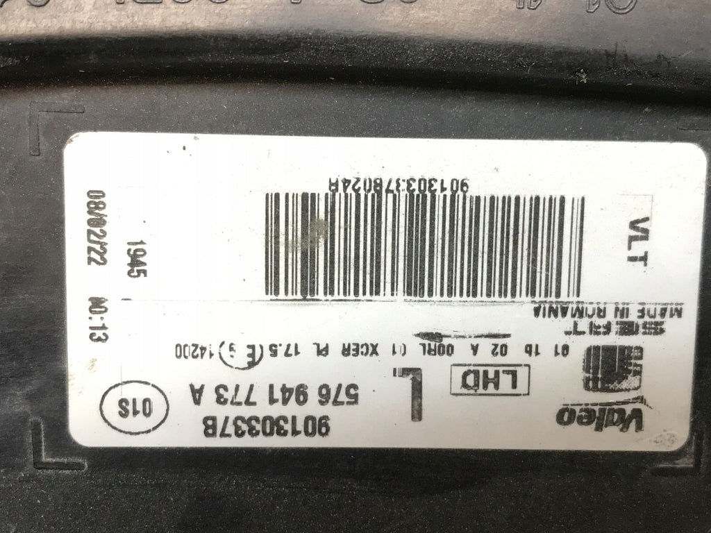 Frontscheinwerfer Seat C-Hr 576941773 81110-F4170-00 Full LED Rechts oder Links