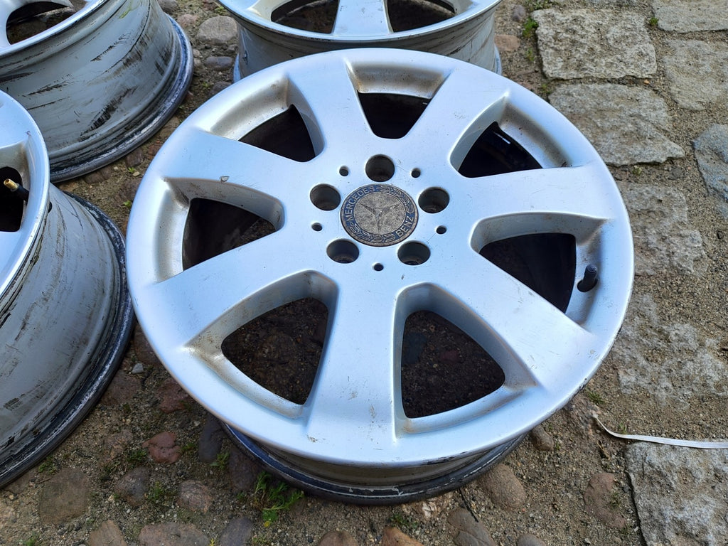4x Alufelge 17 Zoll 7.5" 5x112 58ET Silber A2514011002 Mercedes-Benz Vito W251 FEL7232632105hu