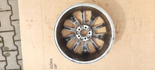 Laden Sie das Bild in den Galerie-Viewer, 1x Alufelge 17 Zoll 6.5" 5x100 40ET 658601025D Skoda Fabia I Rim Wheel FEL6228516684mr