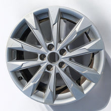 Load image into Gallery viewer, 1x Alufelge 18 Zoll 7.0&quot; 5x112 43ET Glanz Silber 83A601025G Audi Rim Wheel