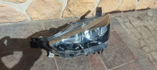 Laden Sie das Bild in den Galerie-Viewer, Frontscheinwerfer Mazda Cx3 D10E-51040 D10E51040 LED Links Headlight