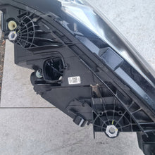 Laden Sie das Bild in den Galerie-Viewer, Frontscheinwerfer BMW 4 G26 5A19352-04 5A19351-04 Full LED Ein Satz Headlight SCH3347753803ag