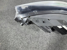 Laden Sie das Bild in den Galerie-Viewer, Frontscheinwerfer Kia Xceed 92102-J7850 LED Rechts Scheinwerfer Headlight