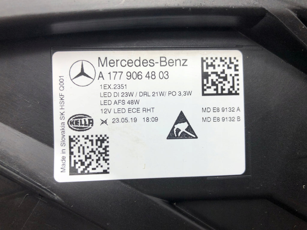 Frontscheinwerfer Mercedes-Benz A1779064803 LED Rechts Scheinwerfer Headlight SCH1700023282jt