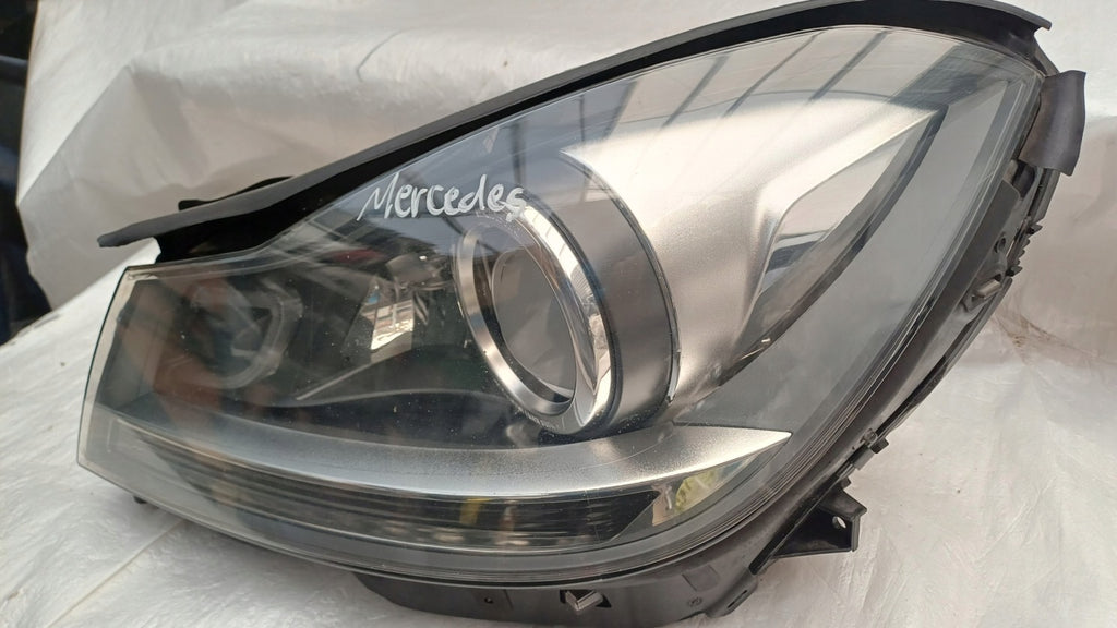 Frontscheinwerfer Mercedes-Benz W204 Xenon Links Scheinwerfer Headlight SCH2206584598kw
