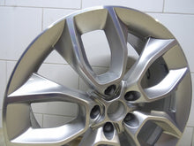 Laden Sie das Bild in den Galerie-Viewer, 1x Alufelge 19 Zoll 7.0&quot; 5x112 43ET Matt Silber 565601025T Skoda Kodiaq