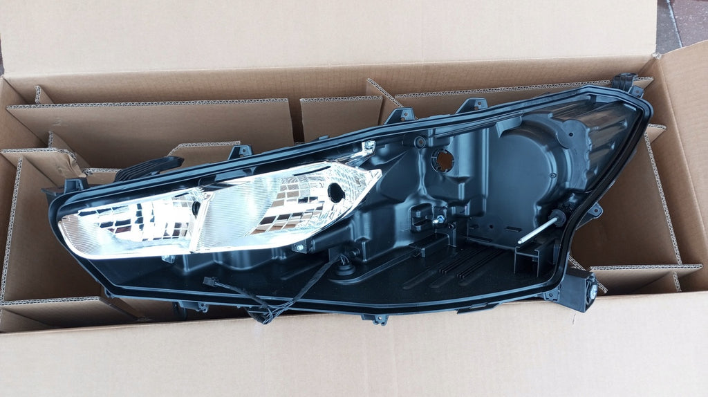 Frontscheinwerfer Toyota Corolla 16-183 Links Scheinwerfer Headlight SCH5642613913sy