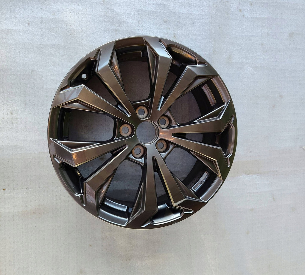 1x Alufelge 18 Zoll 5x114.3 Toyota Rav V 4 Rim Wheel FEL5325476009qe