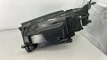 Load image into Gallery viewer, Frontscheinwerfer Mercedes-Benz Gle A1679069504 LED Rechts oder Links SCH2411217246xy
