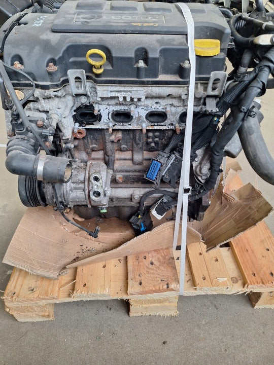 Motor Opel Corsa E B12XEL 1.2 69PS 51kW Benzin Engine Komplett MOT6235166216ru
