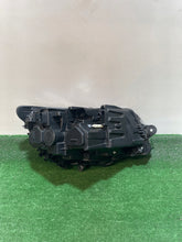 Load image into Gallery viewer, Frontscheinwerfer VW Multivan Caravelle 7L1941035 Links Scheinwerfer Headlight SCH2745635332hw