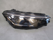 Laden Sie das Bild in den Galerie-Viewer, Frontscheinwerfer VW Passat 3J1941036 Rechts Scheinwerfer Headlight SCH9425574522wu