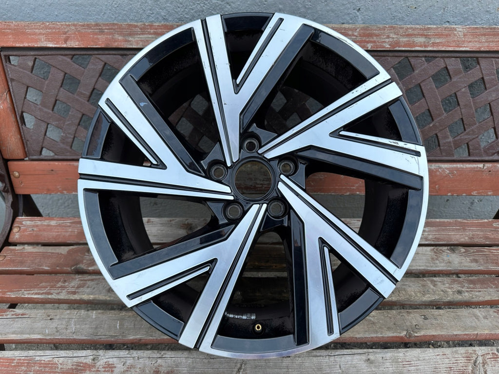1x Alufelge 18 Zoll 7.5" 5x112 51ET Glanz Schwarz 5H0601025M VW Golf Viii FEL6854446412zv