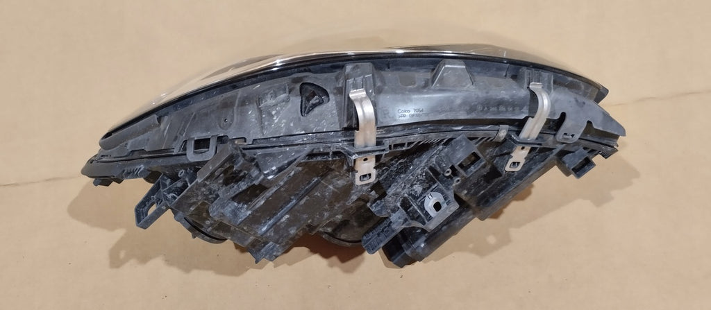 Frontscheinwerfer Mercedes-Benz W246 A2468600902 Rechts Scheinwerfer Headlight SCH9267395103js