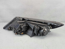 Laden Sie das Bild in den Galerie-Viewer, Frontscheinwerfer Kia Sorento II 103419012988 Rechts Scheinwerfer Headlight SCH7171468276ie