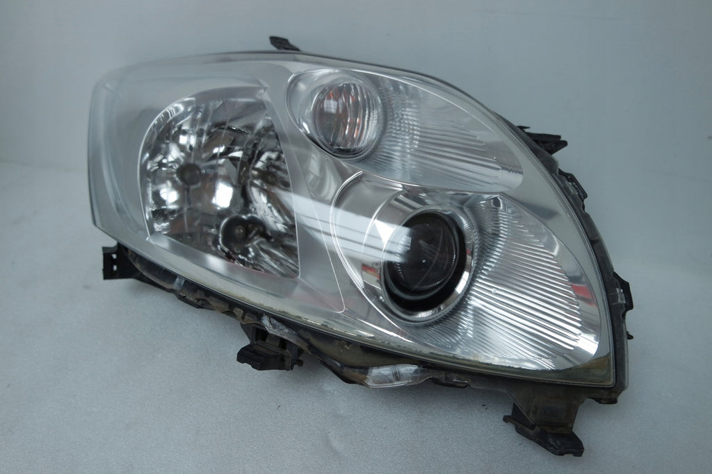 Frontscheinwerfer Toyota Auris 8107002480 LED Ein Stück (Rechts oder Links)