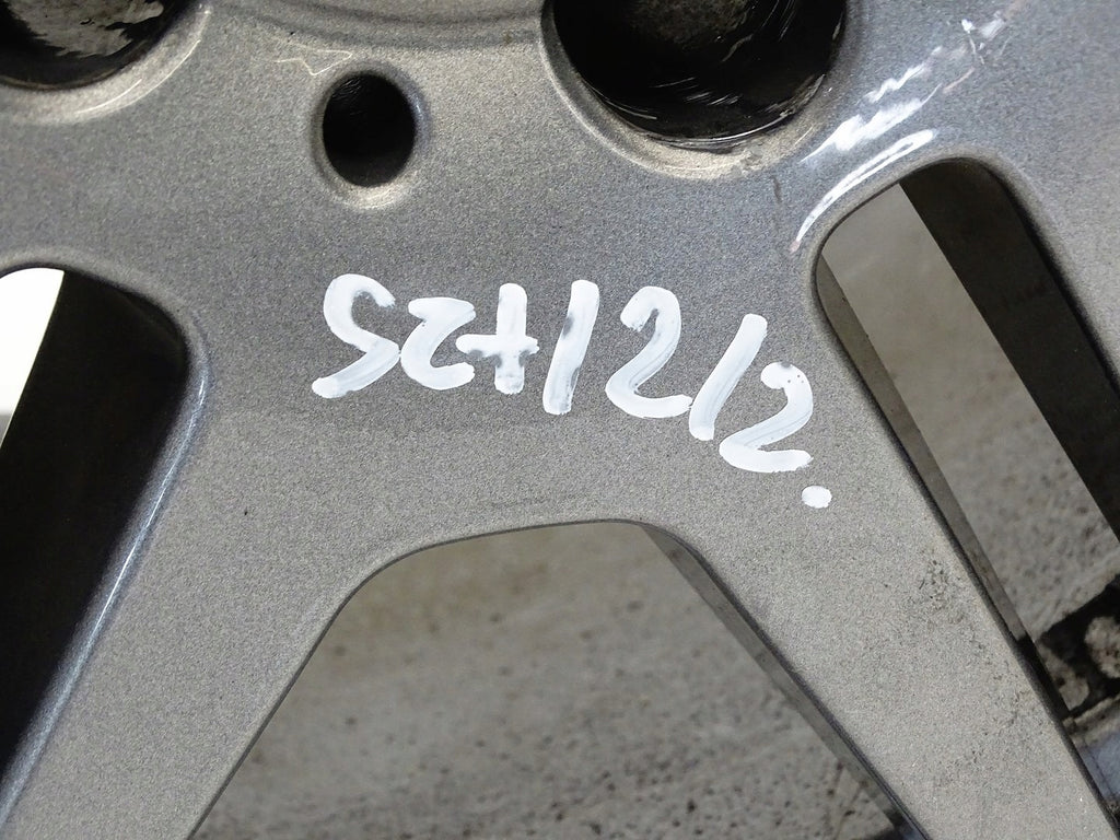 1x Alufelge 18 Zoll 9.0" 5x112 A2124012402 Mercedes-Benz W212 Rim Wheel