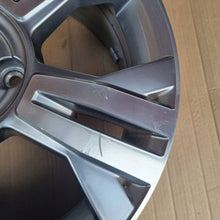 Laden Sie das Bild in den Galerie-Viewer, 1x Alufelge 16 Zoll 6.0" 4x100 39ET Glanz Silber 1S0601025BA Mg Mii Up Rim Wheel FEL3705522643fq