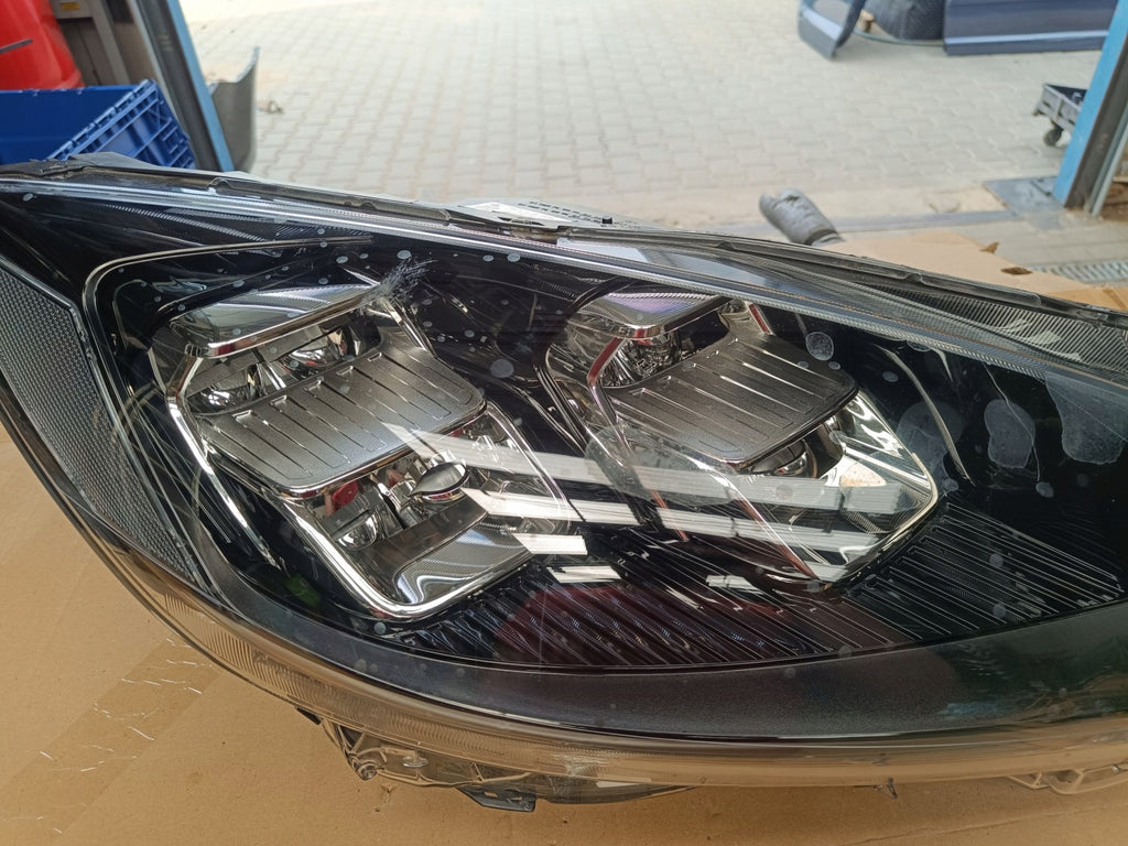 Frontscheinwerfer Ford Kuga LV4B-13E014-FE 20244B-13E014-FE LED Rechts Headlight SCH3275408486be